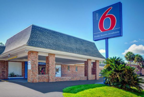 Motel 6-Tallahassee, FL - Downtown